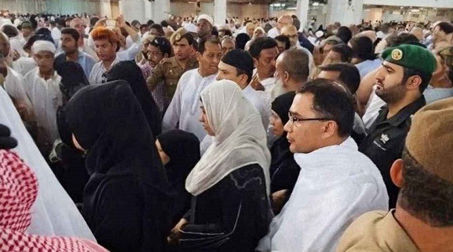 সপরিবারে ওমরাহ পালনে যাচ্ছেন তারেক রহমান
