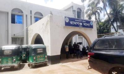 রামগঞ্জে গৃহবধুকে পিটিয়ে হত্যার অভিযোগে ৪ জন আটক