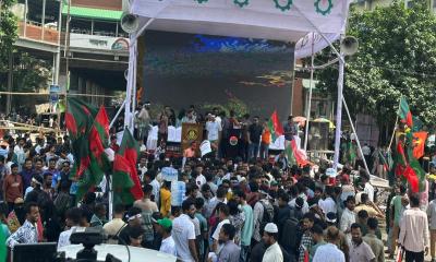 শাহবাগে জড়ো হচ্ছেন ছাত্রদলের নেতাকর্মীরা