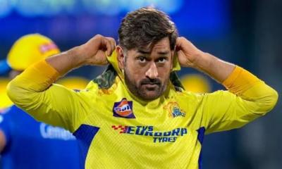 ধোনির করা মানহানি মামলার বিচার শুরুর নির্দেশ