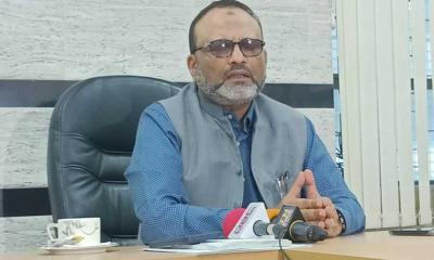 দায়িত্ব ছেড়ে সব বলে দেব, ঢাবি ভিসির হুমকি