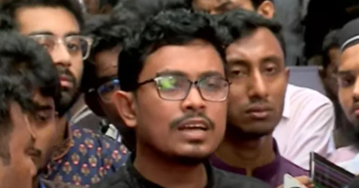 প্রার্থীদের কাছে স্লিপ দিচ্ছে ছাত্রদল: অভিযোগ সাদিক কায়েমের