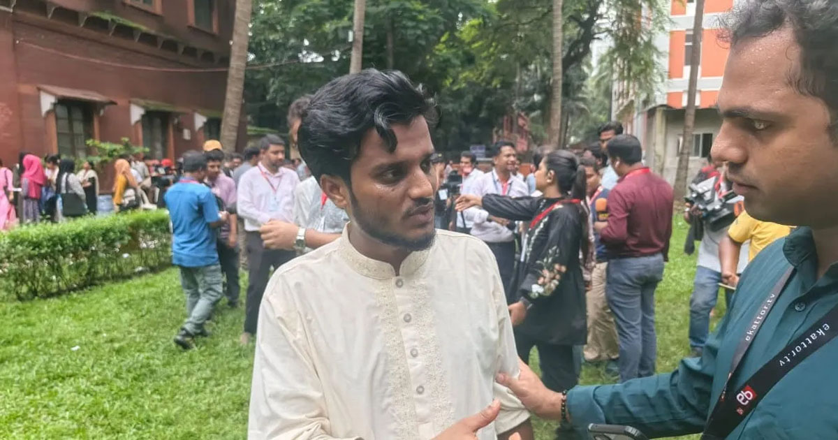 আচরণবিধি লঙ্ঘনের অভিযোগ, কমিশনের নিরপেক্ষতা প্রশ্নবিদ্ধ: কাদের