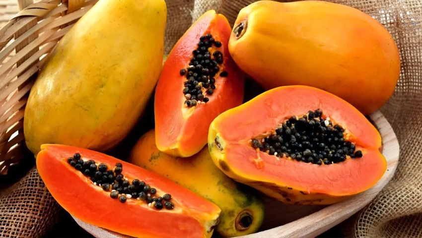 পেঁপে খাওয়া যাদের জন্য বিপজ্জনক