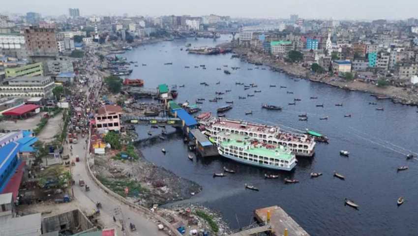 বুড়িগঙ্গা থেকে নারী-শিশুসহ চার জনের মরদেহ উদ্ধার