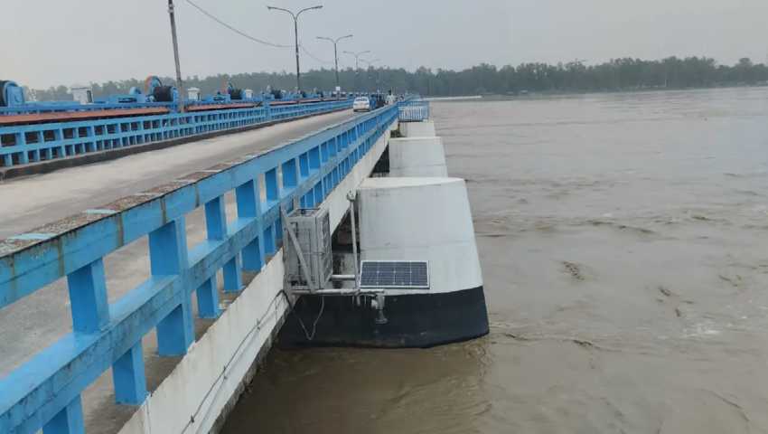 বিপৎসীমার ওপরে তিস্তার পানি