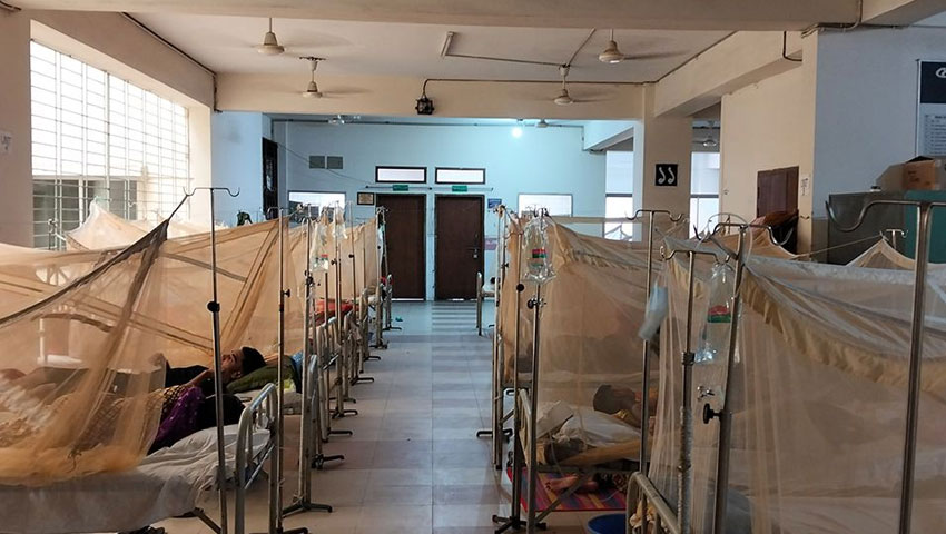 ডেঙ্গুতে ৩ জনের মৃত্যু, হাসপাতালে ৫৮০