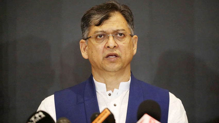 একটি গোষ্ঠী নির্বাচনকে বাধাগ্রস্ত করার ষড়যন্ত্র করছে